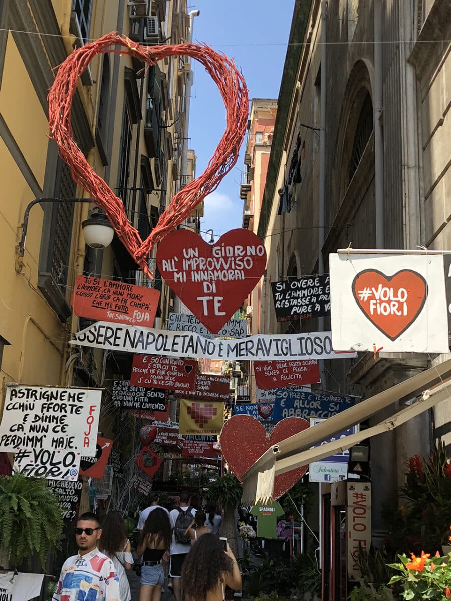 The amazing backstreets of the Spanish Quarter, Naples. 13 amazing things to do in Naples, Italy.