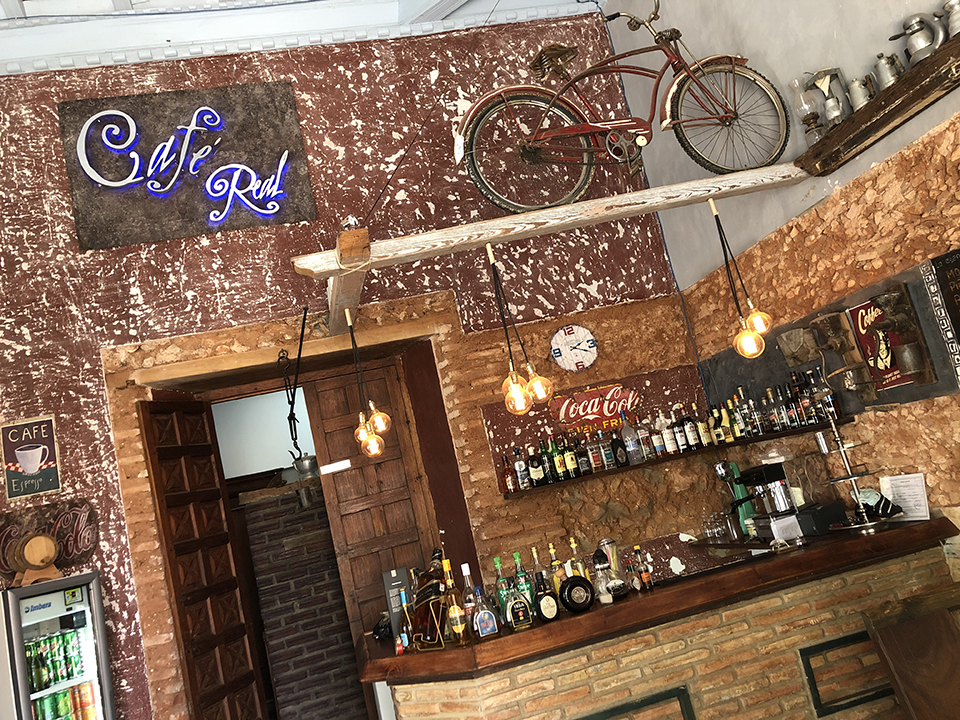 Cafe Real, Trinidad, Cuba.