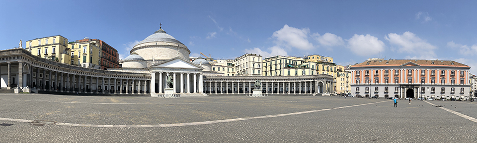 Piazza del Plebiscito. 13 amazing things to do in Naples, Italy.