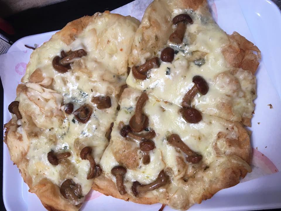 Pinsere Pizza, Rome.