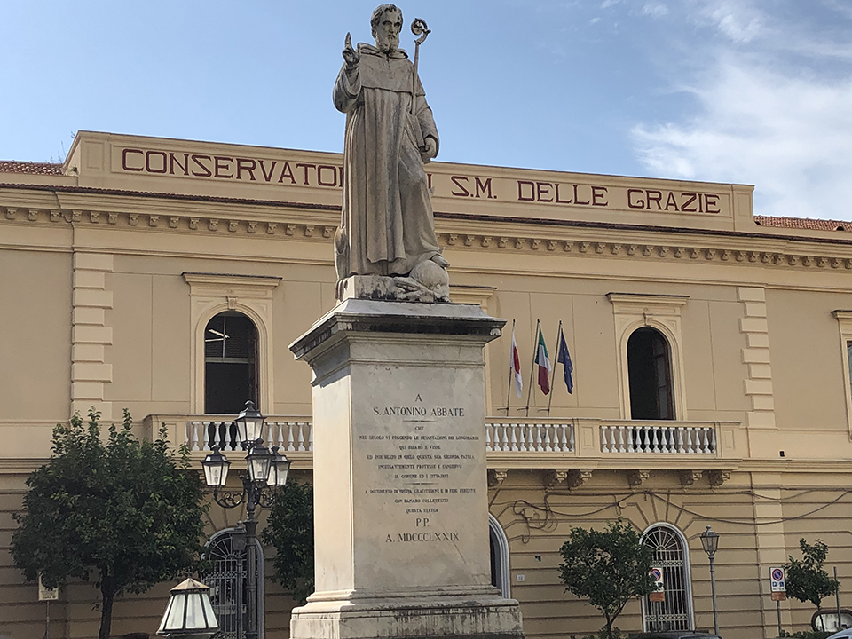 Things to do when visiting beautiful Sorrento, Italy.