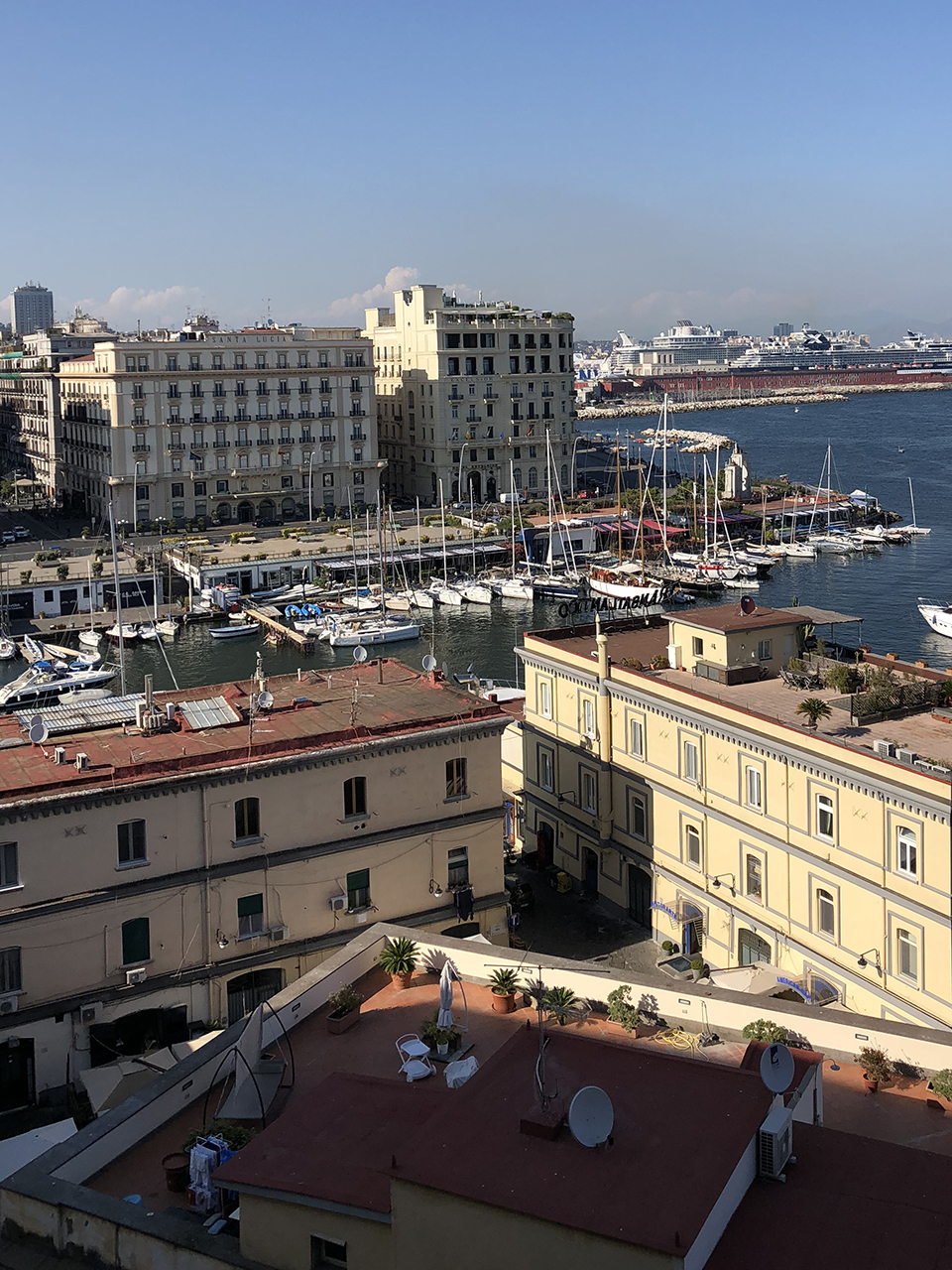 Castel Dell'Ovo, Naples.