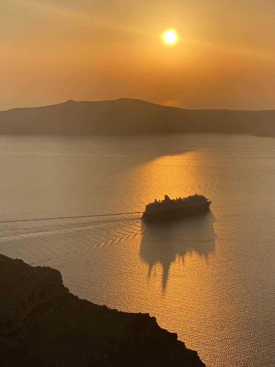 Incredible sunset. Santorini.