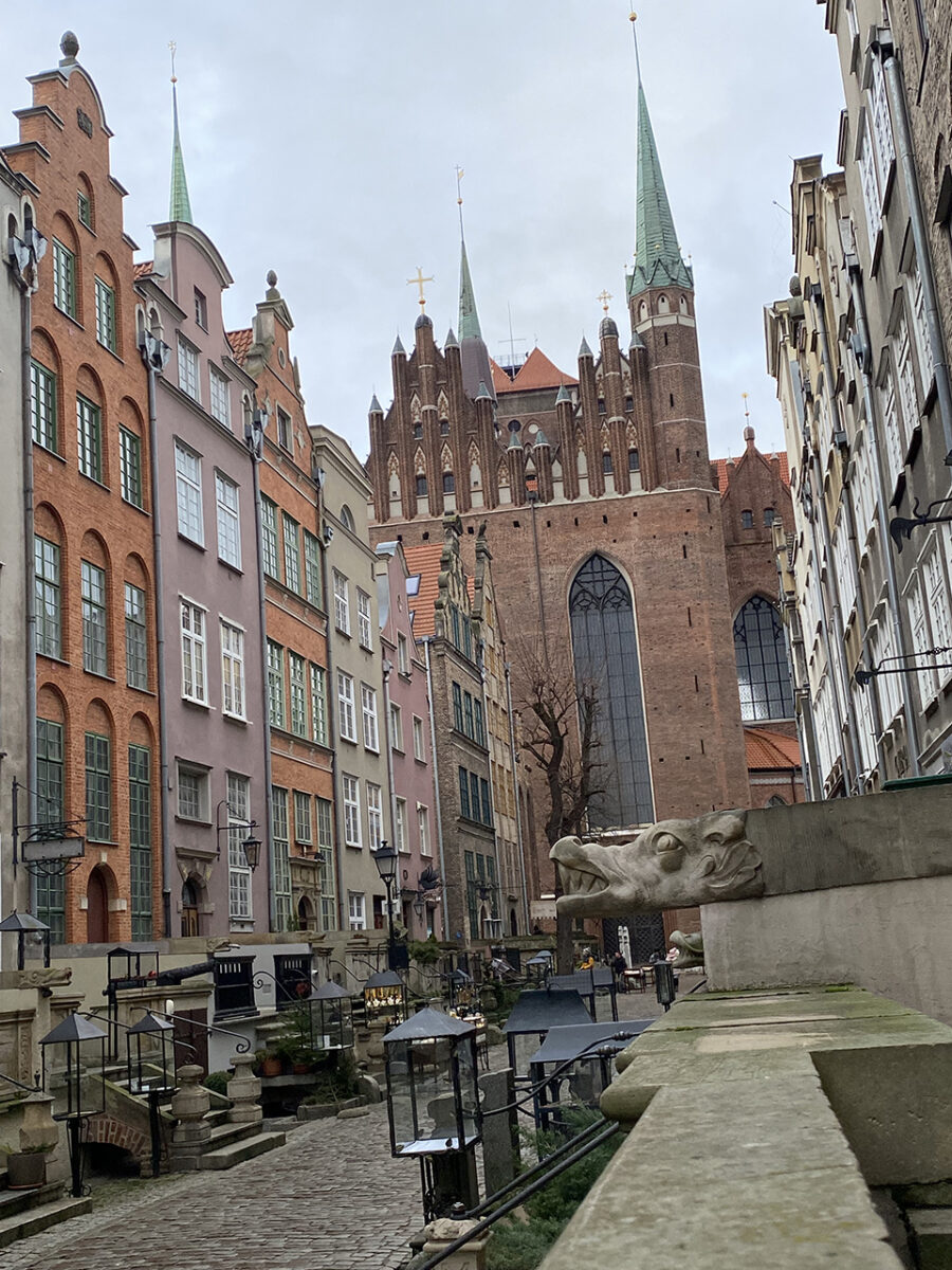 Things to do on a city break to Gdańsk, shop for amber on Mariacka.