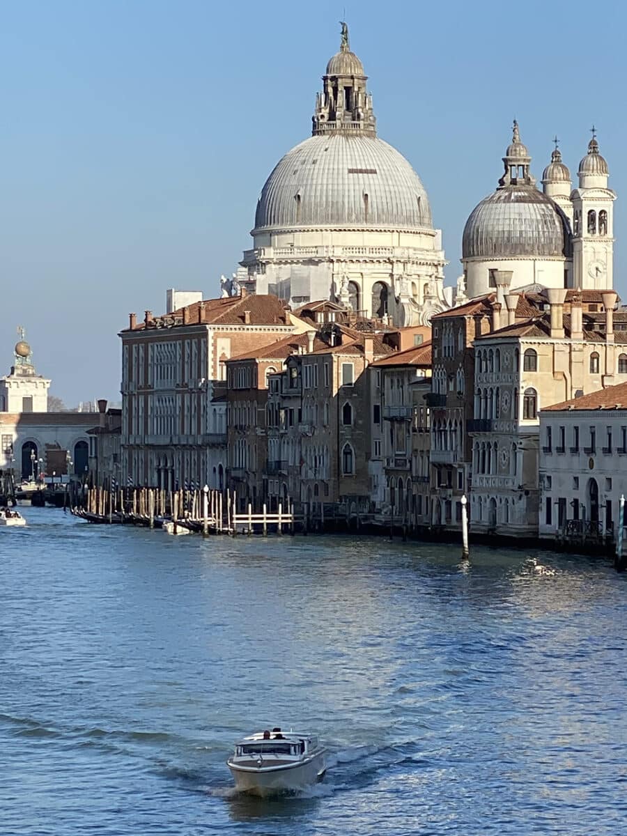 Basilica di Santa Maria della Salute, Venice.