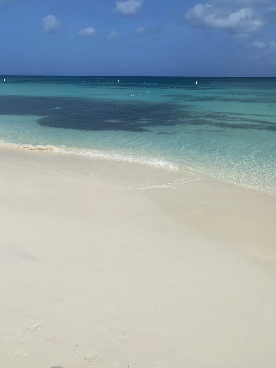Two weeks in Aruba, visit Eagle Beach.