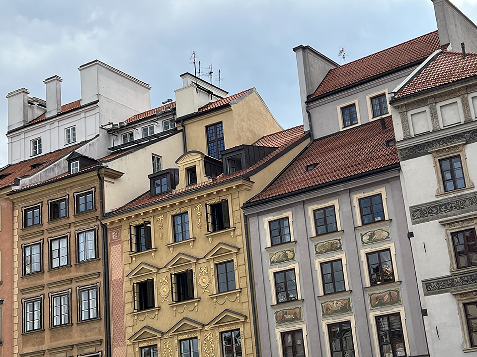 25 amazing things to do in Warsaw, admire the architecture.