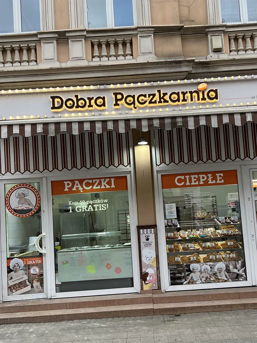 The best donuts in Poland, Dobra Paczkarnia.
