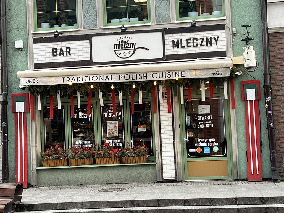 You can find traditional Polish cuisine at Milk Bars like this one in Gdańsk.